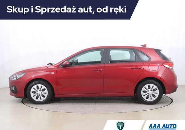 Hyundai I30 cena 68000 przebieg: 28509, rok produkcji 2022 z Kowal małe 211